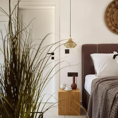 The White Luxury - Private Seaview With Pool By Mana Gers Willa *