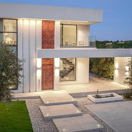 The White Luxury - Private Seaview With Pool By Mana Gers * Vasilikí