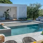 The White Luxury - Private Seaview With Pool By Mana Gers * Vasilikí