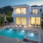 Villa The White Luxury - Private Seaview With Pool By Mana Gers Vasilikí