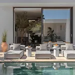 The White Luxury - Private Seaview With Pool By Mana Gers * Vasilikí