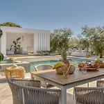 The White Luxury - Private Seaview With Pool By Mana Gers * Vasilikí